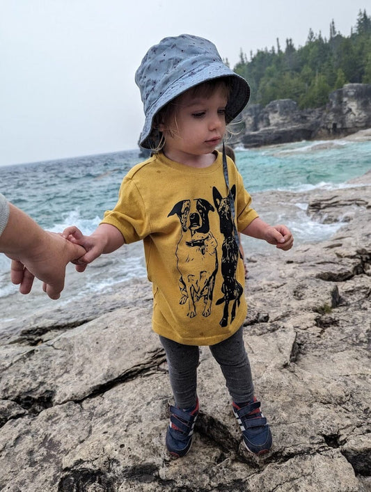 T-Shirt Enfant Jaune Moutarde Personnalisable - Zazou Photo Lab