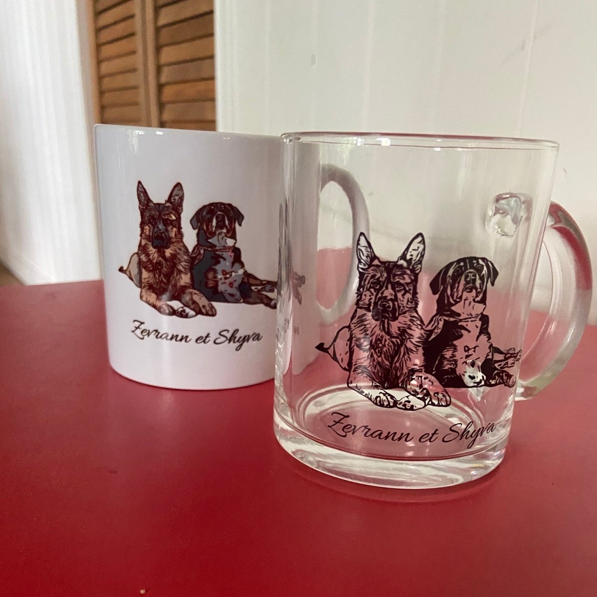 Tasse blanche avec l'impression en couleur personnalisable avec la photo de ton animal - Zazou Photo Lab